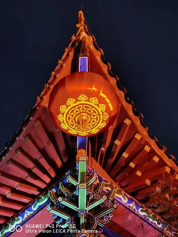 点击放大图片 华为P40PRO+夜拍首秀直出